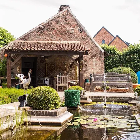 't Hemelke Vakantiehuisje * メネン